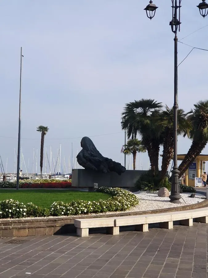 Apartament La Gardenia Desenzano-By Goccia Di Lago Desenzano del Garda